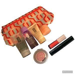 Clinique 7-Piece Deluxe Travel Size Skincare and Makeup Set with Cosmetic Bag